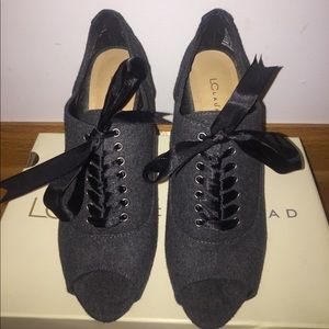 Lauren Conrad heels!